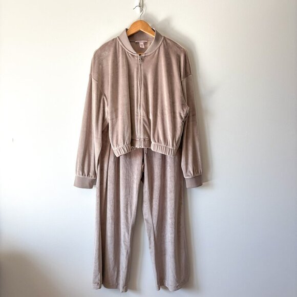 Victoria's Secret Velour High Rise Wide Leg Pants + Sweater Tracksuit SET Large - Picture 3 of 7